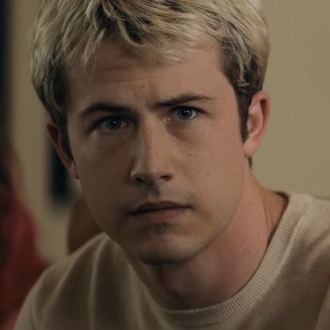 Wes Hicks Scream 5, Wes Hicks, Scream 5, Scream 1, Dylan Minnette, Scream 6, Myers Briggs Personalities, Myers Briggs, Scary Movies