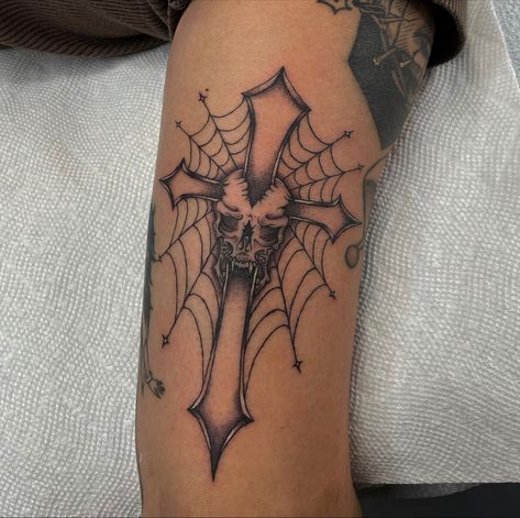 Goth Thigh Tattoo, Emo Tattoos, Rose Tattoos For Men, Grunge Tattoo, Goth Tattoo, Scary Tattoos, Tattoo Signs, Creepy Tattoos, Spooky Tattoos