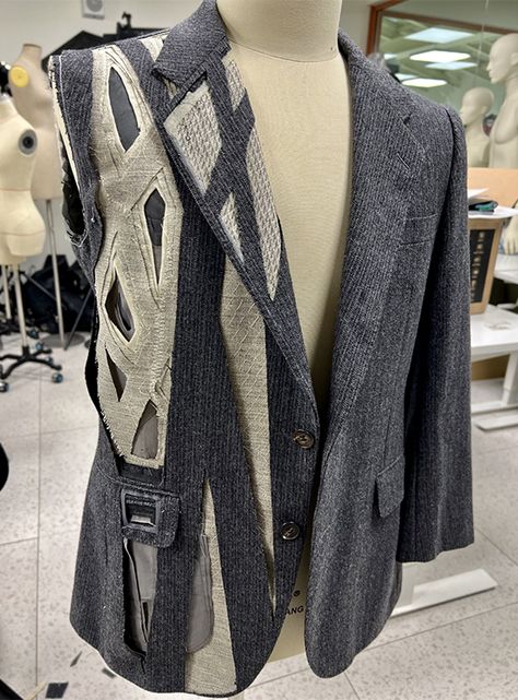 https://www.istitutomarangoni.com/en/maze35/research/deconstruction-of-a-jacket Deconstructed Clothes, Deconstructed Suit, Deconstructed Jacket, Deconstruction Fashion, Mens Tailor, Flat Sketches, A Jacket, Avant Garde Fashion, Men’s Suits