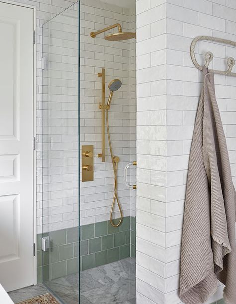 House & Home - Fresh Bathroom Reno Tips From Collective Studio Reno Tips, Tile Shower Niche, Fresh Bathroom, Cottage Style Bathrooms, Collective Studio, Shower Wall Tile, Shower Niche, White Shower, Bathroom Reno