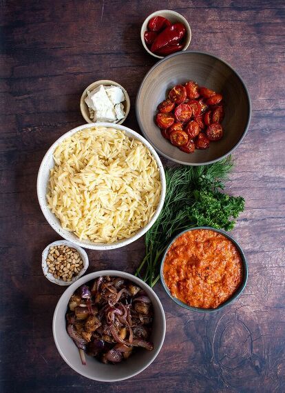 With summer produce quickly disappearing, it's the perfect time to use what's still in season while they're still available! Roast some bell peppers and cherry tomatoes to make a savory romesco sauce and use that sauce to make one delicious romesco orzo pasta salad. This salad has it all from buttery orzo to charred tomatoes, caramelized eggplants, crumbled feta, fresh herbs, toasted pine nuts, and of course, the romesco sauce. This can be served as a side dish or main dish, great for… Charred Tomatoes, Orzo Pasta Salad Recipe, Olive Oil Pasta, Orzo Pasta Salad, Calabrian Chili, Romesco Sauce, Summer Produce, Sherry Vinegar, Toasted Pine Nuts