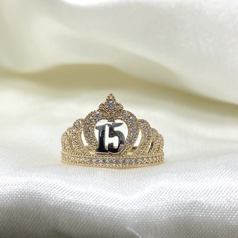 14K Two Tone Solid Gold CZ 15 Years Birthday Tiara Princess Quinceanera Ring, Quinceanera Anos Birthday Band, Quinceanera Gift for Girls ✅ ITEM SPECIFICATIONS:  ➤ Width: 12MM  ➤ Average Weight: 2.27gr.  ➤ Made with High Quality Material ✅ PREMIUM SOLID 14K GOLD:  Crafted with durable high quality materials, gems, & stones; Hand-Stamped for Authenticity & FTC Law Approved. Easy to clean & polish and won't permanently tarnish or rust! Most 14k rings can easily be resized by your local jeweler! ✅ B Quinceanera Accessories Zazzle, Quinceanera Jewelry Princess, Number 15 Ring, Gem Rings Stones Quinceanera, Cute Cheap Rings For Birthday, Quincenara Rings, Quinceanera Neckles Bracelets Earrings Ring, Royal Blue 15 Ring, Solid Gold Rings Quinceanera