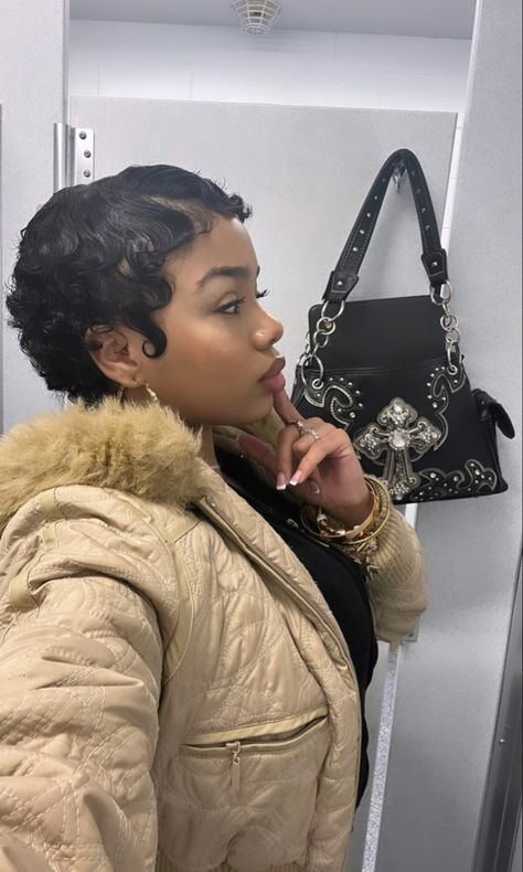 Pixie Slicked Back, Slick Down Pixie Black Women, 90s Haircuts Black Women, Short Slicked Back Hair Women Black, Pixie Cut Outfits, Pixie For Black Women, Arcane Oc, Finger Waves Short Hair, Head Hairstyles