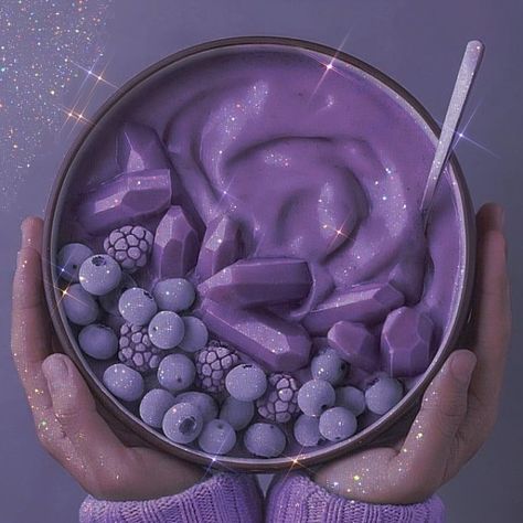 Whats Wallpaper, Purple Aesthetic Background, Violet Aesthetic, Purple Food, Purple Vibe, Lavender Aesthetic, Aesthetic Purple, Aesthetic Light, Color Vibe