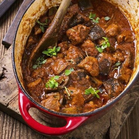 34 Low FODMAP Dinner Recipes - A Little Bit Yummy Slow Cook Lamb, Lamb Casserole Recipes, Low Fodmap Dinner, Lamb Casserole, Cook Lamb, Fodmap Dinner, Fodmap Recipes Dinner, Low Fodmap Recipes Dinner, Fodmap Meals