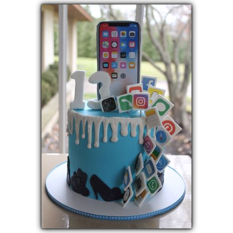 Mobile Phone Cake Designs, Spotify Cake Ideas, Iphone Cake Ideas Birthdays, Phone Cake Birthday, 13th Birthday Cake Ideas For Girls 13, Instagram Cake Ideas, Iphone Birthday Cake, 13th Birthday Cake Ideas, Tiktok Cakes