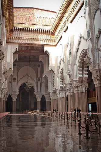 Hassan Ii Mosque, Beautiful Mosque, Casablanca Morocco, Mosque Architecture, Beautiful Mosques, Morocco Travel, Travel Map, Place Of Worship, Islamic Architecture