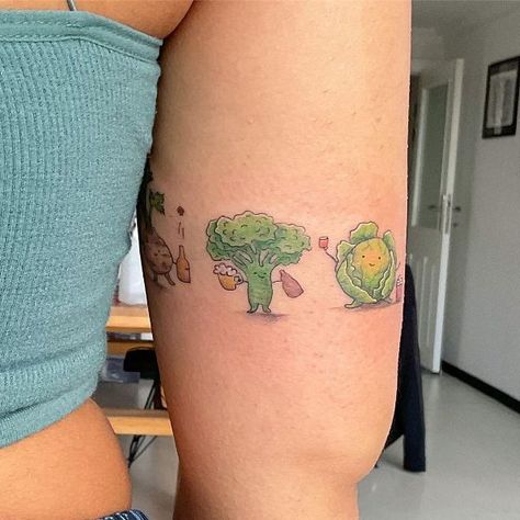 12 Amazing Celery Tattoo Designs with Meanings and Ideas | Body Art Guru Celery Tattoo, Vegetable Tattoo, Celery Plant, Traditional Tattoo Drawings, Finger Spaces, Roots Tattoo, Low Calorie Vegetables, Different Types Of Vegetables, Classic Tattoo