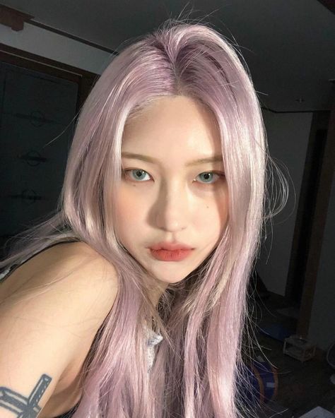 Kawaii Wigs, Hair Inspiration Color, Hair Inspo Color, Straight Wig, Wigs With Bangs, Aesthetic Hair, Korean Beauty, Ulzzang Girl, Pink Hair