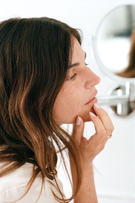 Julia Restoin Roitfeld Shares 11 Of Her (Very French) Beauty Secrets | British Vogue Julia Restoin Roitfeld Style, French Beauty Routine, Taupe Eyeshadow, Julia Restoin Roitfeld, French Beauty Secrets, Perfect Red Lips, Beautiful Eyebrows, Snail Mucin, French Beauty