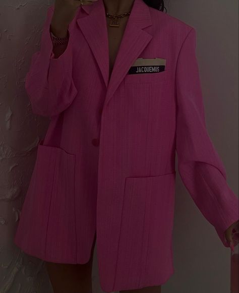 Jacquemus Blazer, Pinky Pinky, Deep Magenta, Blazer Pink, Dressy Fashion, Instagram Pose, Pinterest Photos, Pink Outfits, Pink Outfit