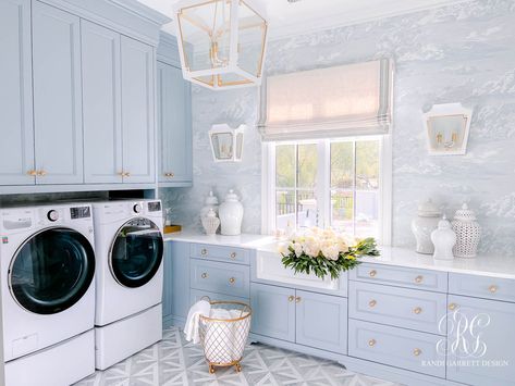 elegant laundry room blue white laundry room cloud toile wallpaper Pretty Laundry Room, Blue Laundry Rooms, White Laundry Rooms, Dream Laundry Room, White Laundry, Laundry Room Inspiration, Laundry Room Remodel, Rooms Reveal, Laundry Room Makeover