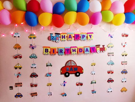 Toy Car Themed Birthday, Simple Car Birthday Decorations, Transportation Theme Decorations, Simple Car Theme Birthday Decor, Cars Theme Birthday Party Decorations Simple, Vehicle Birthday Party Decoration, Transport Birthday Theme, Diy Car Theme Birthday Decor, Transportation Backdrop