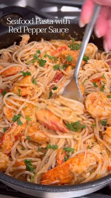 seafood on Instagram: "Seafood Pasta with Roasted Red Pepper Sauce  📽️ by @thesaltycooker  Follow @seafoodishh for more🦞  Ingredients 1 pkg spaghetti-cooked according to dirctions 1 lbs D’Artagnan shrimp, peeled and deveined 1 lbs D’Artagnan lobster meat, patted dry 8 oz D’Artagnan jumbo lump crab 1 tbsp olive oil  Roasted Red Pepper Sauce 1/2 cup butter, room temperature 2 tbsp scallions 1 tsp kosher salt 1/4 tsp black pepper pinch of red pepper 12 oz roasted red peppers, patted dry 1/2 cup milk 1 tsp thyme 1 tsp parsley 2 tsp garlic, minced 2 egg yolks  Instructions Cook the pasta according to directions; fresh pasta cooks quickly, sobe mindful. Heat a large skillet over medium heat with 1 tbsp olive oil. Lightly season shrimp with salt and pepper; sauté for 2-3 minutes perside until p Seafood Pasta With Roasted Red Pepper Sauce, Bubba Gump Shrimp Recipe, Season Shrimp, Jumbo Lump Crab, Crab Pasta, Roasted Red Pepper Pasta, Red Pepper Pasta, Roasted Red Pepper Sauce, Lump Crab