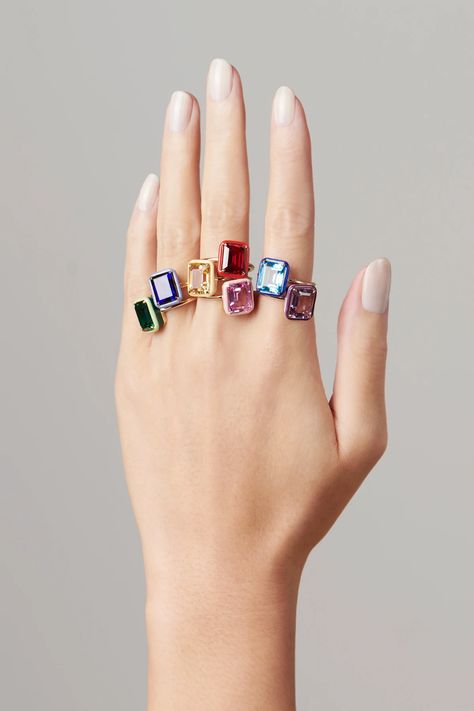 Rectangular Cocktail Ring - Rings | Alison Lou Vogue Art, Amethyst Cocktail Ring, Unique Ring Designs, Sapphire Cocktail Ring, Alison Lou, Jewelry Organizers, Deco Ring, Jewelry Photography, Vintage Vogue