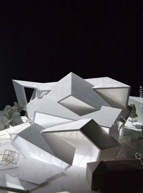 Folding Architecture, Origami Architecture, Deconstructivism, Daniel Libeskind, Architectural Model, Arch Model, Architecture Model Making, Zaha Hadid Architects, Architecture Design Concept