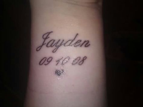 Jayden Jayden Tattoo Names Design, Jayden Name Tattoos, Jayden Tattoo, Tattoo Script Fonts, Chicano Lettering, Tattoo Script, Name Tattoo, Name Tattoos, Tattoo Fonts