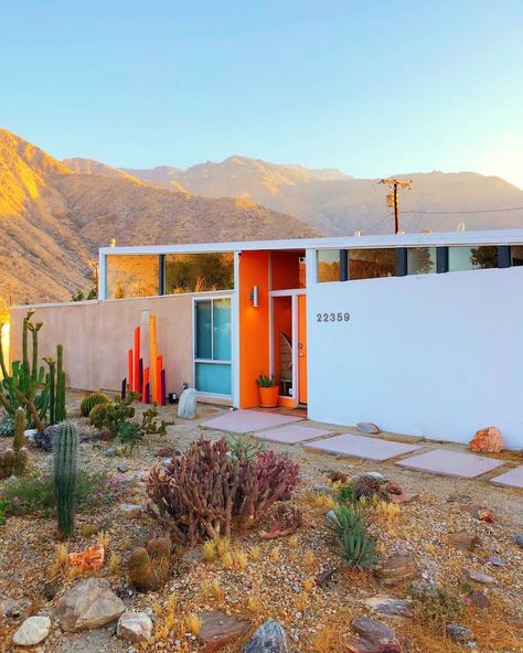 Dani Dazey, Trixie Motel, Palm Springs Houses, Palm Springs Architecture, Palm Springs House, Desert House, Palm Springs Style, Mid Century Architecture, Famous Architects