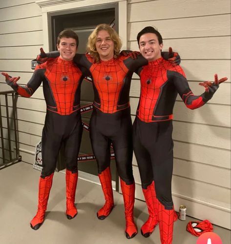 Spiderman Cosplay Men, Spiderman Unmasked, 2099 Spiderman, Spiderman Costumes, Gay Costume, Spiderman Outfit, Trio Costumes, Superhero Costumes, Legs Outfit