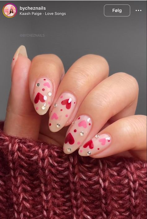 Gel X Extensions, Valentines Nail Art Designs, Red Valentine, Valentine Nail Art, February Nails, Valentine Nails, Nail Designs Valentines, روتين العناية بالبشرة, Dipped Nails