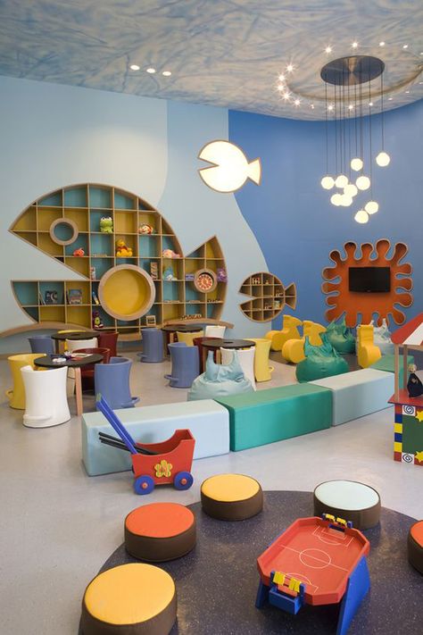 35 Kids Playroom Ideas With Learning Concepts | Home Design And Interior Kindergarten Interior, Daycare Design, Kids Cafe, Kindergarten Design, School Interior, Kids Library, Playground Design, Kids Area, Kids Play Area