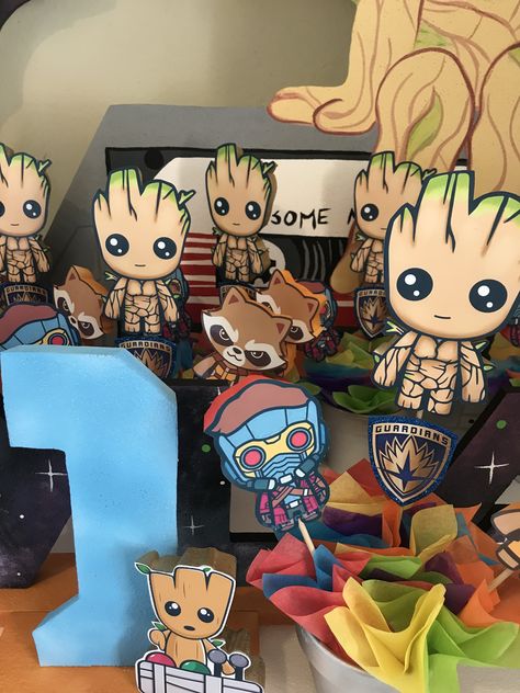 Guardian Of The Galaxy Theme Party, Guardians Of The Galaxy Party Decorations, Groot Themed Birthday Party, Groot Bday Party, Groot Birthday Party Ideas, Marvel Party, Baby Groot, Art Birthday Party, Art Birthday