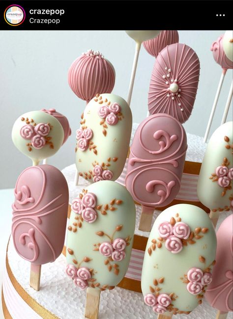 Elegant Cake Pops, Pink Dessert Tables, Gourmet Candy Apples, Reception Desserts, Cake Pop Displays, Cake Pop Designs, Quick Baking, Pop Cake, Cake Pop Decorating