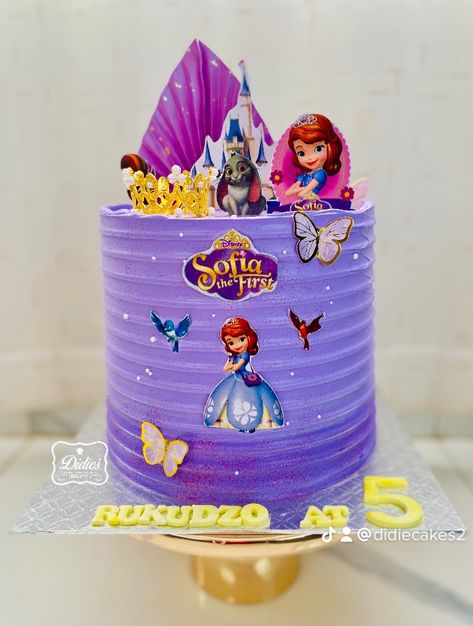 Sophie The First, Princess Sofia Cake, Sofia The First Cake, Support Small Business Quotes, Sofia Cake, Modern Birthday Cakes, Nice Cake, Happy Birthday Printable, Small Business Quotes