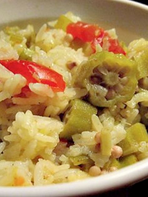 This Ochro Rice (Okra Rice) is simple to make and complements so many different entrées! Make this side dish with your next meal! http://www.joyofkosher.com/recipes/ochro-rice-okra-rice/ Okra Rice, Trinidad Recipes, Trini Food, Caribbean Cuisine, Lentil Stew, One Pot Dishes, Caribbean Recipes, Rice Recipe, Okra