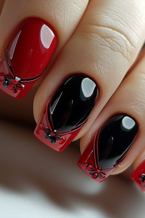 Black and Red Nails Red Black Gel Nails, Black And Red Manicure, Black And Red Gel Nails, Red Black And White Nails Design, Red Black Nail Art, Red Party Nails, Black And Red Nails, Green Gel Polish, Red Black Nails