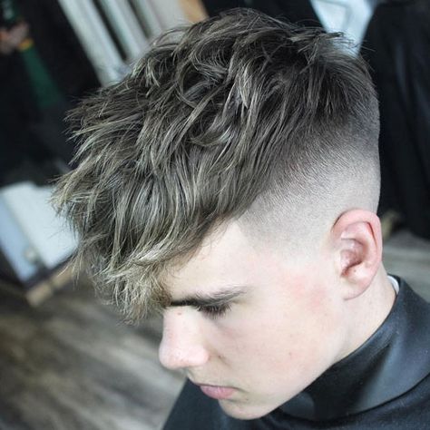 Men's Hair Short, Messy Hairstyles For Men, Mens Messy Hairstyles, Messy Fringe, Long Messy Hair, Messy Haircut, Mens Hairstyles Medium, Haircut Men, Tapered Haircut