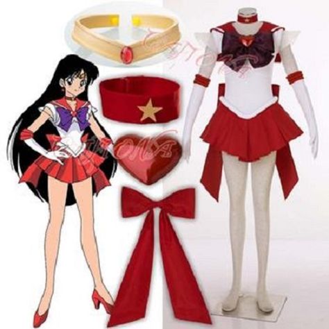 Sailor Mars Cosplay also in plus size