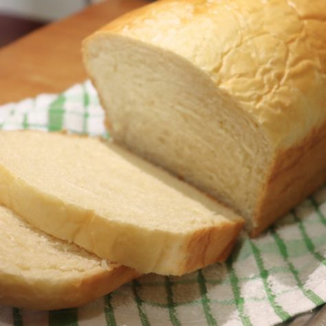 No Oven Stove Top Bread, No Oven Stovetop Bread, Stove Top Bread, Stovetop Bread, Stove Top Bread Recipe, Make A Sandwich, Oven Bread, Bread Tin, Make Bread