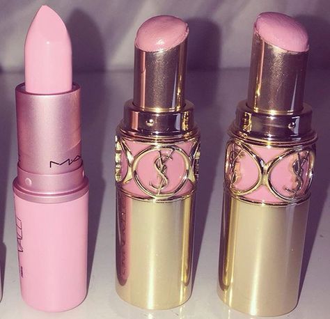 Cute Nail Polish, Makeup Accesories, Pink Aura, Fancy Makeup, Pink Lipstick, Pink Girly Things, Pink Makeup, Makeup Eyeliner, Pretty Makeup