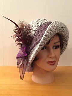 Flapper Hat Pattern, Flapper Hats, Crochet Hats Free Pattern Ladies, Yarn Crafts Crochet, Retro Crochet, Crochet Baby Hat, Flapper Hat, Crocheted Hats, Vintage Crochet Patterns