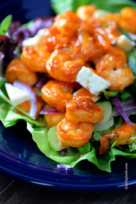 Shrimp salad makes a favorite, easy, and quick meal. This buffalo shrimp salad will quickly become a go-to, quick-fix recipe. Buffalo Shrimp Salad, Shrimp Salad Recipe, Buffalo Shrimp, Shrimp Salad Recipes, Resep Salad, Shrimp Salad, Think Food, Low Cal, Seafood Dishes