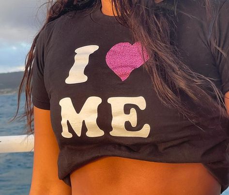 I Heart Me Shirt Y2k, I Love New York Shirt Outfit Y2k, I Love Me Shirt Y2k, I Heart Shirts Y2k, I Heart Shirts Aesthetic, I Heart Me Shirt, I Heart Shirts, Shirt Crop Top, Pretty Life