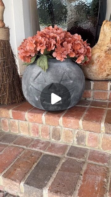 Candace | HOME: Design & DIY on Instagram: "Plastic pumpkins turned Pottery Barn dark Terracotta pumpkin dupe but make it a planter. 🎃 …. And it cost me $10! Comment PUMPKIN for the link to all the supplies. 

#diyfalldecor #potterybarnhalloween #fallfrontporch" Pottery Barn Halloween, Dark Terracotta, Plastic Pail, Pumpkin Pail, Pumpkin Planter, Plastic Pumpkins, Home Design Diy, Tomato Cages, Black Acrylic Paint