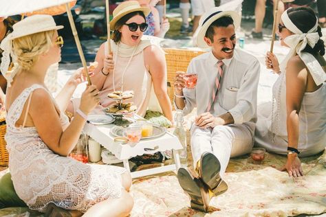 1920s inspired street #style from the Jazz Age Lawn Party // See more: (http://ny.racked.com/2015/6/16/8786627/jazz-age-lawn-party-2015-photos#?utm_medium=social&utm_source=pinterest&utm_campaign=racked) Croquet Party, New York Guide, Jazz Age Lawn Party, Jazz Party, Backyard Celebration, 20s Party, 1920s Party, Lawn Party, Summer Backyard