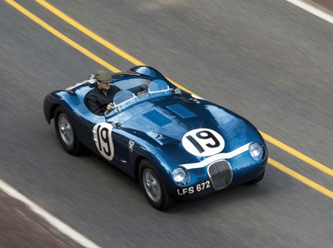 28 Photos Of A Beautiful 1953 Jaguar C-Type Works Lightweight - Airows Jaguar C Type, Jim Clark, Jaguar Cars, Jaguar Xk120, Classic Race Cars, Best Muscle Cars, British Sports Cars, Jaguar Xk, Best Classic Cars