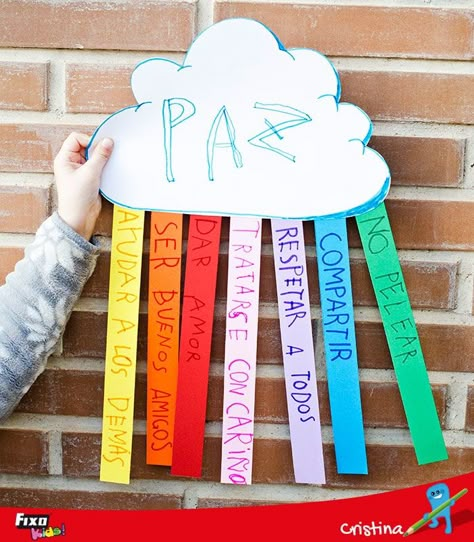 Celebra el Día de la Paz y la No Violencia con una actividad infantil divertida y didáctica.  Haremos una nube con un arco iris en el que indicar lo que significa para nosotros la PAZ  Y tiene plantilla descargable.   #IdeasFixoKids #Manualidadesparaniños #Díadelapaz Peace Crafts, Sunday School Games, Teacher Craft, Celebration Around The World, Bible School Crafts, Bible Crafts For Kids, School Games, Skills Activities, Bible Crafts