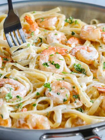 30-Minute Meals - Simply Home Cooked Creamy Shrimp Scampi, Shrimp Fettuccine Alfredo, Prawn Pasta, Shrimp Scampi Pasta, Scampi Pasta, Shrimp Linguine, Shrimp Fettuccine, Creamy Shrimp Pasta, Resep Pasta