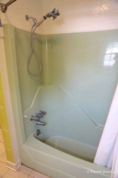 Replace Tub With Shower, Old Bathtubs, One Piece Tub Shower, Bathtub Inserts, Tub Insert, Bathtub Makeover, New Bathtub, Bathtub Shower Remodel, Bathtub Replacement