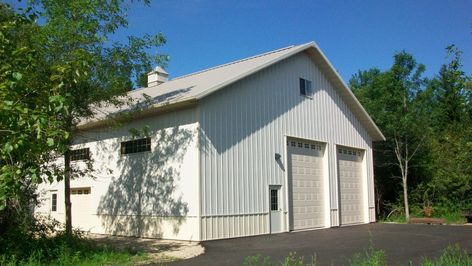 Pole Barn Basketball Court - Walters Buildings Shop Basketball Court, Shed Basketball Court, Barndominium With Basketball Court, Pole Barn Basketball Court, Barn With Basketball Court, Barn Gym Ideas, Garage Basketball Court, Barn Basketball Court, Half Basketball Court