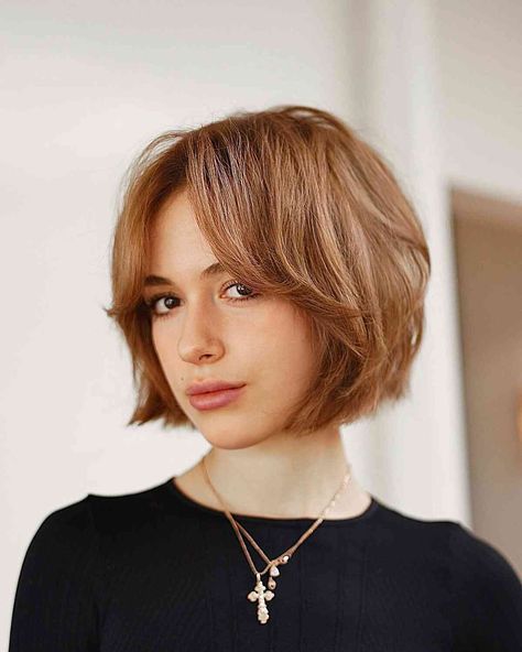 50 Layered Bobs With Bangs To Try This Year Bob Pendek, Layered Bob With Bangs, Layered Bob Short, Bob Hairstyles With Bangs, Bob Haircut With Bangs, Bob With Bangs, Short Bob Haircuts, Hair Makeover, Modern Hairstyles