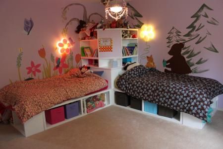 This is an awesome idea, for those with fraternal boy and girl twins in a small house - where separate bedrooms can't happen. Corner Twin Beds, Boy And Girl Shared Bedroom, Twin Storage Bed, Boys Shared Bedroom, Kids Shared Bedroom, Shared Girls Bedroom, Boy Girl Room, Bed In Corner, Shared Bedroom