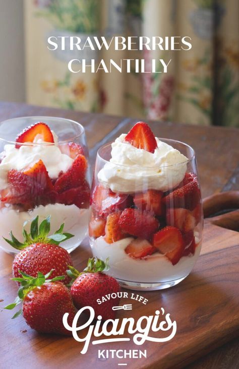 Chantilly Strawberries- A Delightful Easy Dessert Strawberry Chantilly, Spring Dessert, Easy Dessert Recipe, Dinner Dessert, Amazing Desserts, Spring Desserts, Afternoon Snack, Pastry Desserts, Fresh Fruits