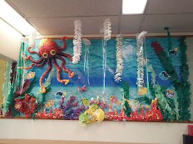 Birthday Bulletin Board Ideas, Beach Bulletin Boards, Sea Bulletin Board, Coral Reef Craft, Ocean Bulletin Board, Birthday Bulletin Board, Ocean Classroom, Under The Sea Decorations, Sea Party Ideas