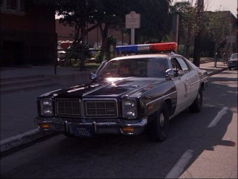 Dodge Monaco in "T.J. Hooker" Dodge Monaco, American Police, Vintage Police, Old Police Cars, Chevy Camaro Z28, Cop Cars, Police Car, Chevy Camaro, Chevrolet Impala