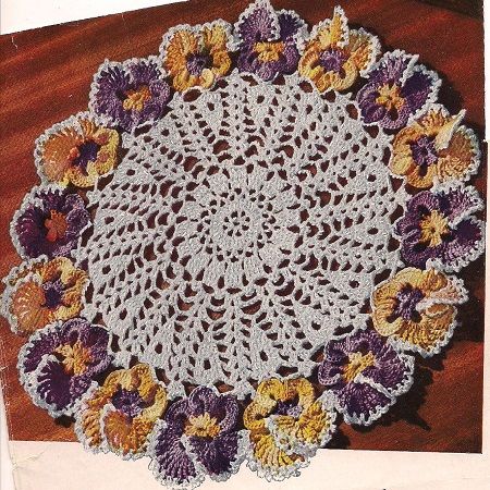 Crochet Pansy, Inspirational Crafts, Crochet Decorations, Kitchen Crochet, Crocheted Doilies, Free Crochet Doily Patterns, Doily Pattern, Coaster Pattern, Vintage Doily